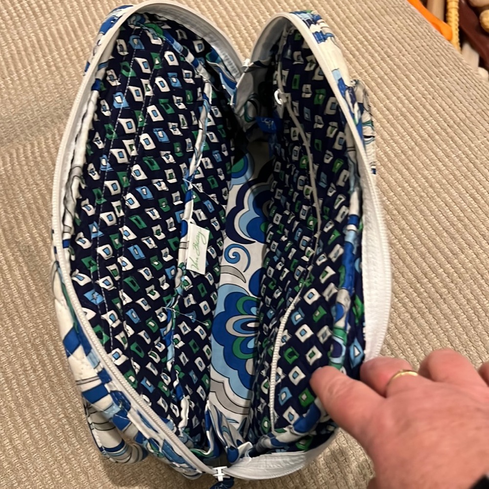 Vera Bradley Bowling Bag Mediterranean White (retired)